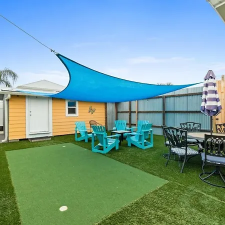 Gulf Friend Duplex In Pcb Villa